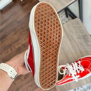 Vans red high tops women’s size 7 and men’s size 5.5